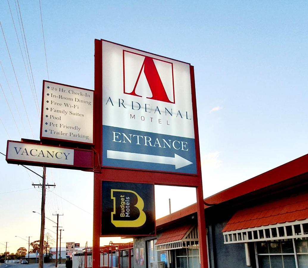 ווסט וויאלונג Ardeanal Motel מראה חיצוני תמונה