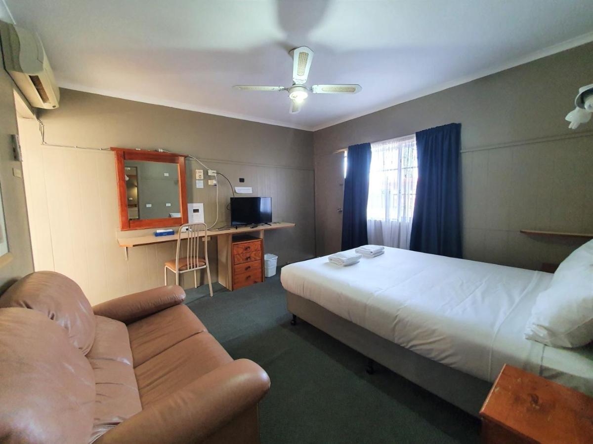 ווסט וויאלונג Ardeanal Motel מראה חיצוני תמונה